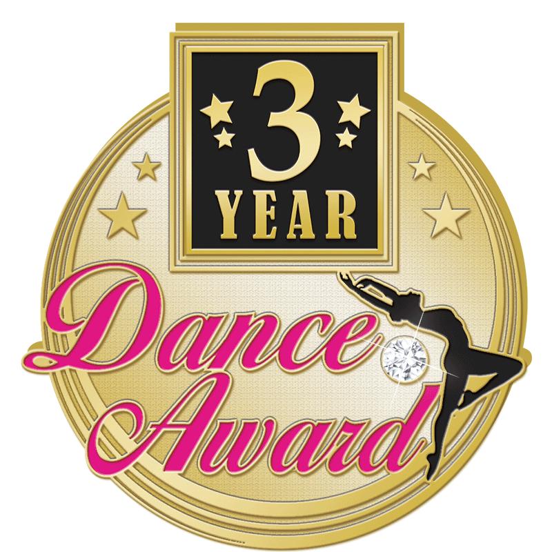 1.18"Wx1.25"H 3 YEAR DANCE PIN